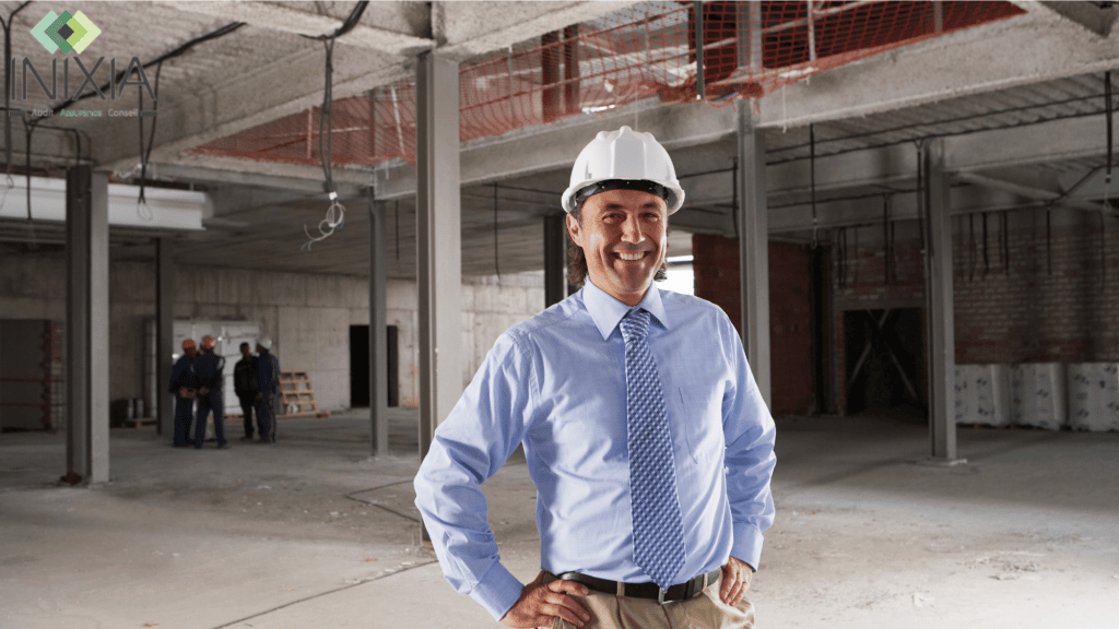 Image INIXIA - "Un homme en chemise cravate dans un chantier"