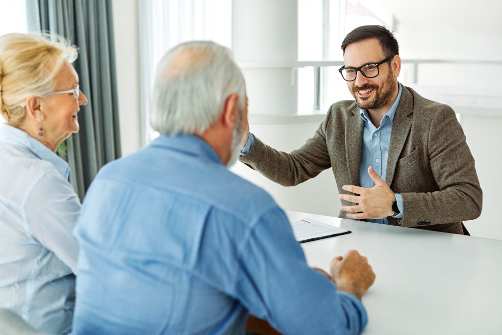 Assurance emprunteur et seniors : comment bien se couvrir après 50 ans ?